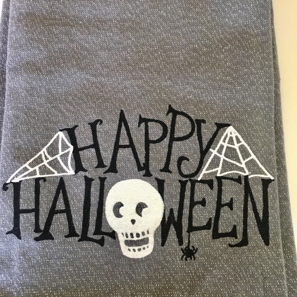 2 Happy Halloween Skull Kitchen Tea Towels Webs - Picture 3 of 5